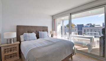 Resa Estates Ibiza te koop penthouse Marina botafoch for sale Ibiza bedroom.jpeg
